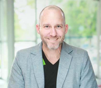 Kurt Davis : Chairman